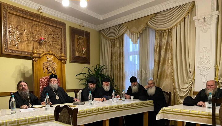 Иерарх УПЦ: Активная позиция «Мирян» сохраняет Православие в Украине