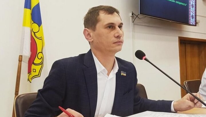 На главу Ровенского облсовета завели дело по жалобе духовенства УПЦ