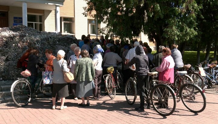 У Мені депутати відмовили ПЦУшникам у вимозі заборонити УПЦ