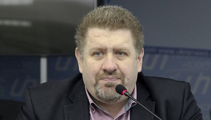 Політолог прокоментував заяву Президента щодо органу у справах релігії