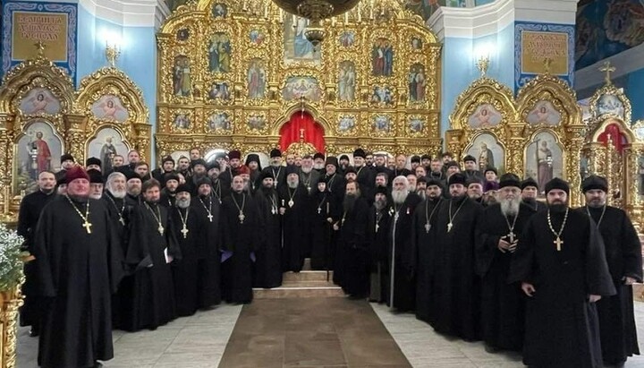 Духовенство Ізюмської єпархії зустрілося з новим правлячим архієреєм. Фото: izum.church.ua