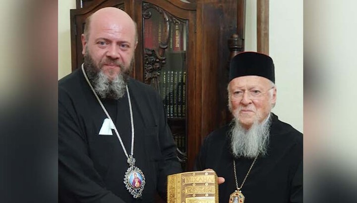 "Metropolitan" Mykhaylo Zinkevych and the Phanar head. Photo: Phanarion
