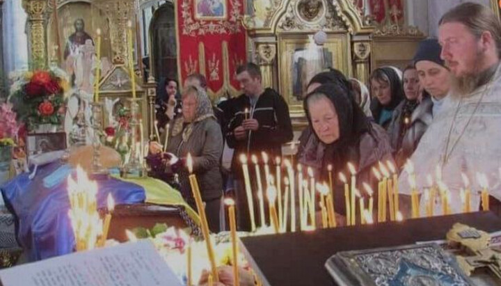 Отпевание погибшего воина в Корце. Фото: пресс-служба Ровенской епархии