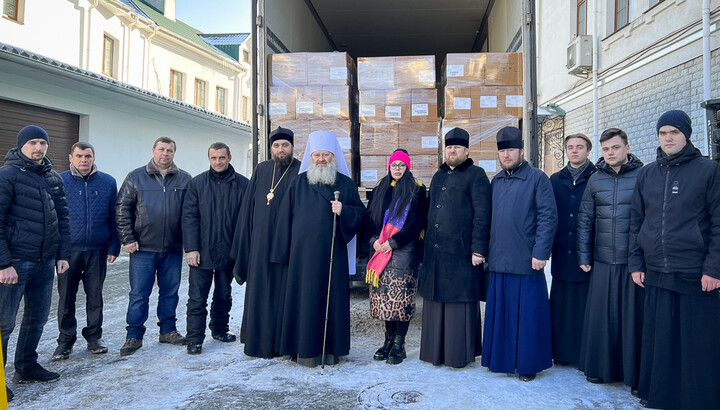 Києво-Печерська лавра передала чергову партію ліків на потреби ЗСУ