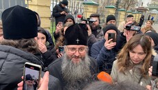 Иерарх УПЦ: Есть все законные основания не пускать комиссию в здания Лавры