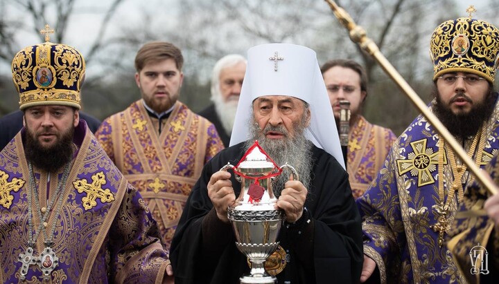 В УПЦ розповіли, як відбувалося мироваріння