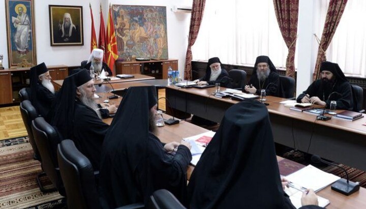 Συνεδρίαση Ιεράς Συνόδου της Ορθοδόξου Εκκλησίας Β. Μακεδονίας. Φωτογραφία: ιστοσελίδα "Telma"