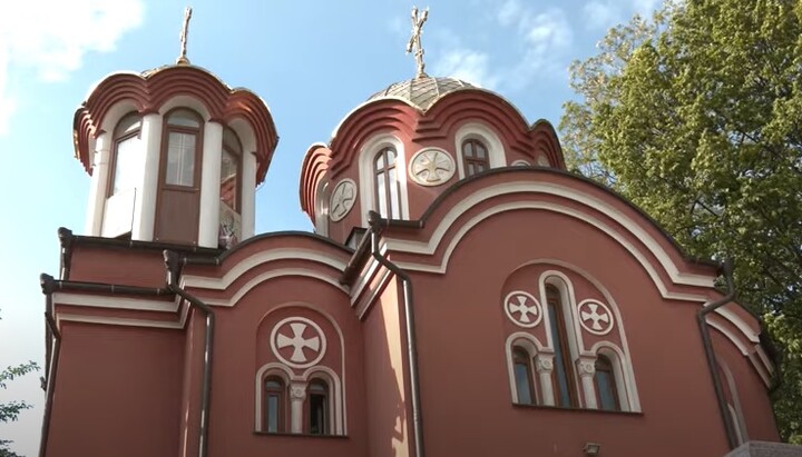 Храм УПЦ в честь святого великомученика Пантелеимона в Черновицкой центральной горбольнице. Фото: скриншот видео «Суспільного»