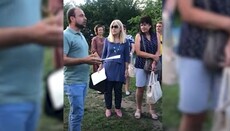 В Хмельницком на собрании бюджетников «перевели» в ПЦУ приход УПЦ