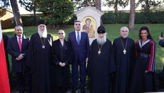В Ватикане грузинские иерархи открыли стелу Иверской иконы Богородицы