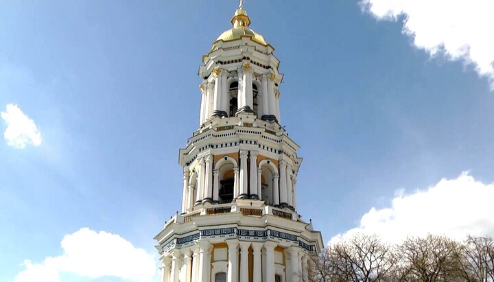 Велика лаврська дзвіниця. Фото: vechirniy.kyiv.ua