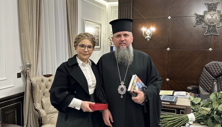 Тимошенко розповіла, що на фронті є тисячі капеланів ПЦУ