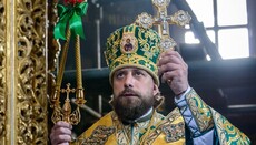 Net comments on OCU service at Lavra's Trinity Church: "Museum performance"