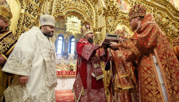Єпископ ПЦЧЗіС відкликав підпис під рішенням Синоду про підтримку УПЦ
