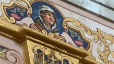 В Луцком кафедральном соборе убрали фрески бизнесменов