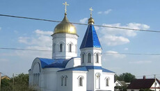 Court: Chaplain who removed flag from UOC church acted "out of love for Ukraine"