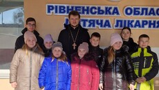 В Глинске воспитанники воскресной школы собрали 28 тысяч онкобольным детям