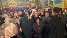 Почти полтысячи прихожан в Заставне высказались за верность УПЦ