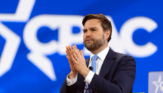Βανς: Δεν έχουν σημασία οι γήινες ανταμοιβές, αλλά τι εμφάνιση έχουμε στα μάτια του Θεού