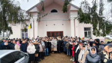 У Старому Вовчинці парафія УПЦ ввела фіксоване членство, зірвавши плани ПЦУ