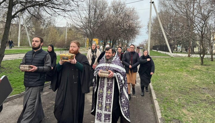 Μεγάλη Σταυροφορίας «Με προσευχή για την ειρήνη» στην πόλη Καμενσκόε. Φωτογραφία: Επισκοπή Καμενσκόε.