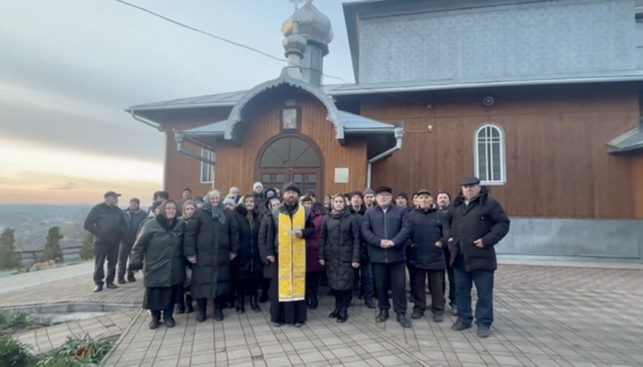 Община у Верхніх Станівцях. Фото: СПЖ