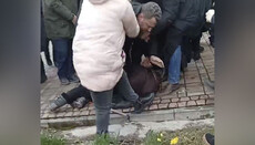 У Верхніх Станівцях ПЦУ за допомогою поліції захопила храм УПЦ
