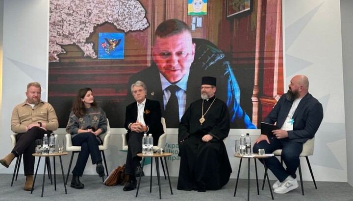 Shevchuk at the event with Zaluzhny and Yushchenko. Photo: UGCC website