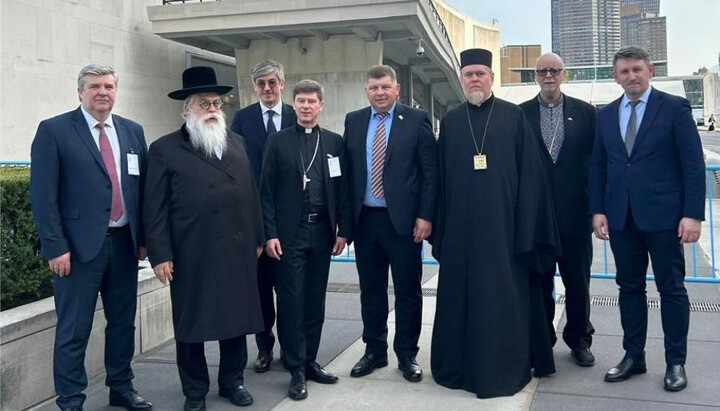 Члени ВРЦіРО в США. Фото: ВСЦіРО