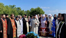 Representatives of OCU and UGCC hold “interfaith memorial service” in Kaniv