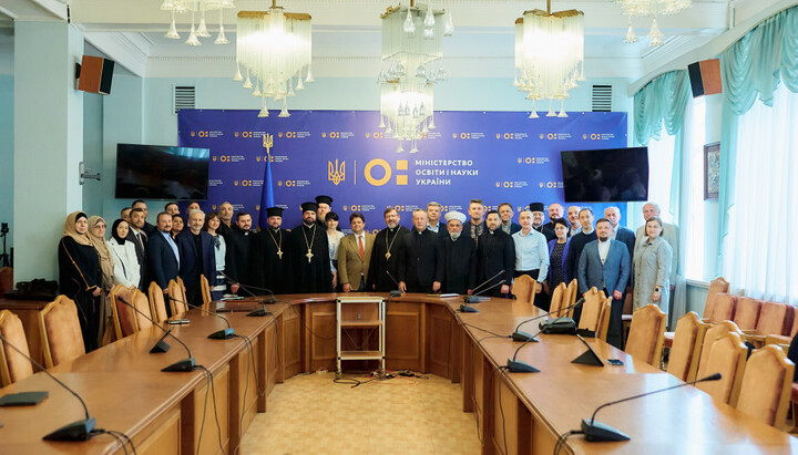 Учасники зустрічі ВРЦіРО з міністром освіти. Фото: vrciro.org