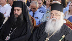 Archbishop of Cyprus prohibits Metropolitan Tychikos from celebrating services