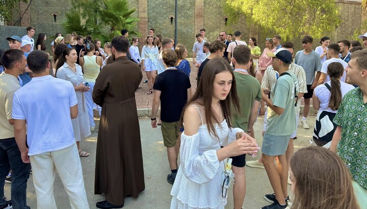 Συνέδριο της ουκρανικής ορθόδοξης νεολαίας στην Ισπανία. Φωτογραφία: Facebook της ηγουμένης Σεραφείμα