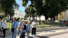 У Мережі показали кількість вірян ПЦУ в Лаврі на святкуванні Медового Спаса