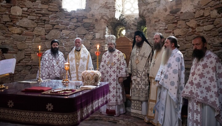 Служение митрополита Филарета в Македонии. Фото: religija.mk