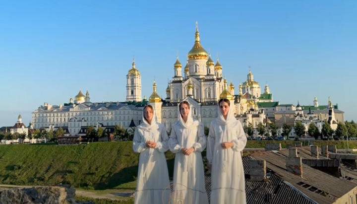 24 хори парафій Української Православної Церкви записали піснеспів «Біжать у Почаїв». Фото: Скриншот відео «Свої»