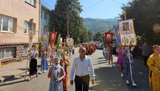 Στο Ράχοβο, κατά τη διάρκεια της εορτής της Εξόδου του Τιμίου Σταυρού, πραγματοποιήθηκε λιτανεία.