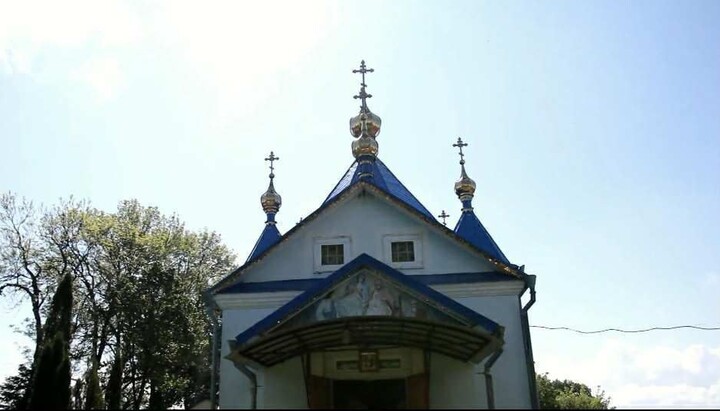 Храм Різдва Пресвятої Богородиці УПЦ в Миньківцях. Фото: «Дозор»