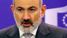 Прем'єр-міністр Вірменії знову вимагав відставки Католикоса Гарегіна II