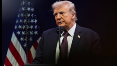 Трамп пообещал защиту иудейско-христианских ценностей и молитву в школах