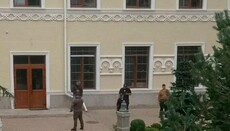 Στη Μονή Ιβήρων της Οδησσού ήρθαν υπάλληλοι Κέντρου επιστράτευσης συνοδεία αστυνομίας