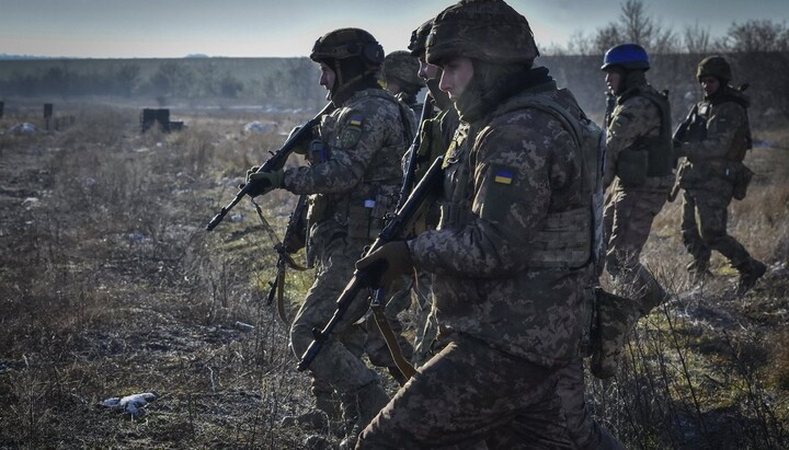 Солдати України. Фото: AP, Andriy Andriyenko