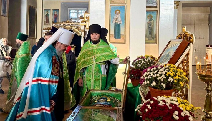 Литургия в Свято-Духовском кафедральном соборе Херсона. Фото: Херсонская епархия
