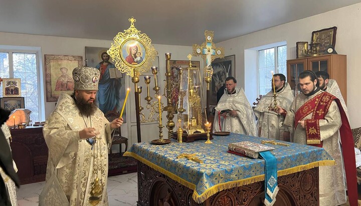 Освящение храма в честь иконы Божией Матери «Нечаянная Радость». Фото: страница Каменской епархии УПЦ в Facebook