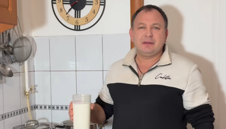 Філюк закликав у Різдвяний піст пити молоко. Фото: Фейсбук Філюка