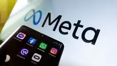 Meta άρχισε μαζικά να αποκλείει λογαριασμούς για περιεχόμενο σχετικά με αμβλώσεις και ΛΟΑΤΚΙ