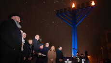 На Майдані запалили найбільшу в Європі менору