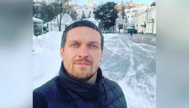 Usyk in the Kyiv-Pechersk Lavra. Photo: Usyk's Facebook