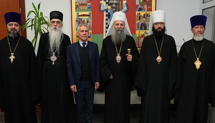 Πατριάρχης Πορφύριος με αντιπροσωπεία της ΡΠΕ. 18 Δεκεμβρίου 2025. Φωτογραφία: υπηρεσία τύπου της Σερβικής Εκκλησίας