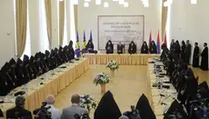 Армянская Церковь обратится в международные инстанции из-за давления власти